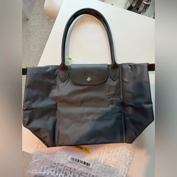 Le Pliage Green M Tote Bag Graphite - Recycled Canvas - Picture 6 of 12